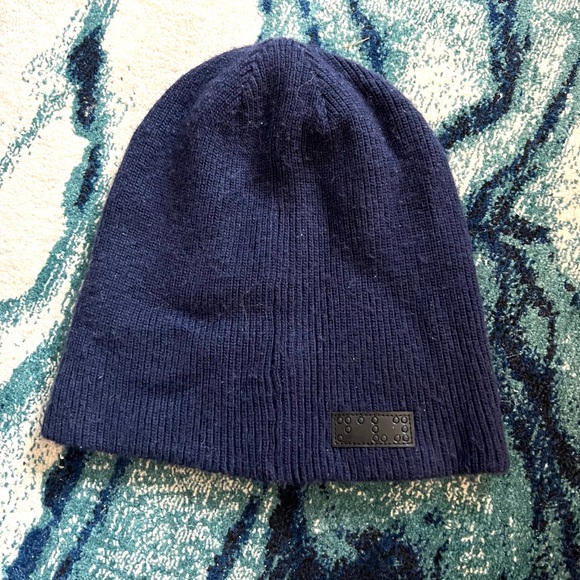 Nike & 2BB beanies - Picture 3 of 6